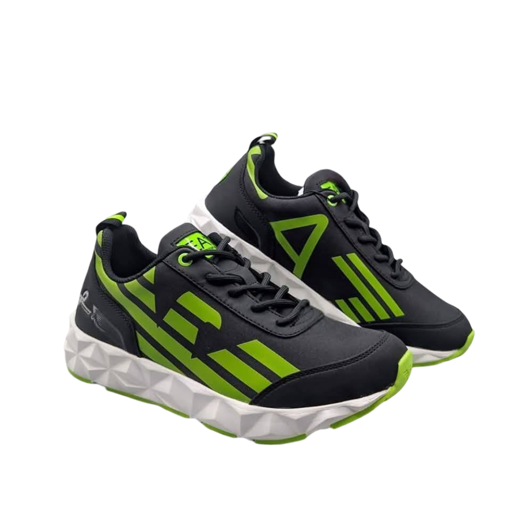 SNEAKER M667