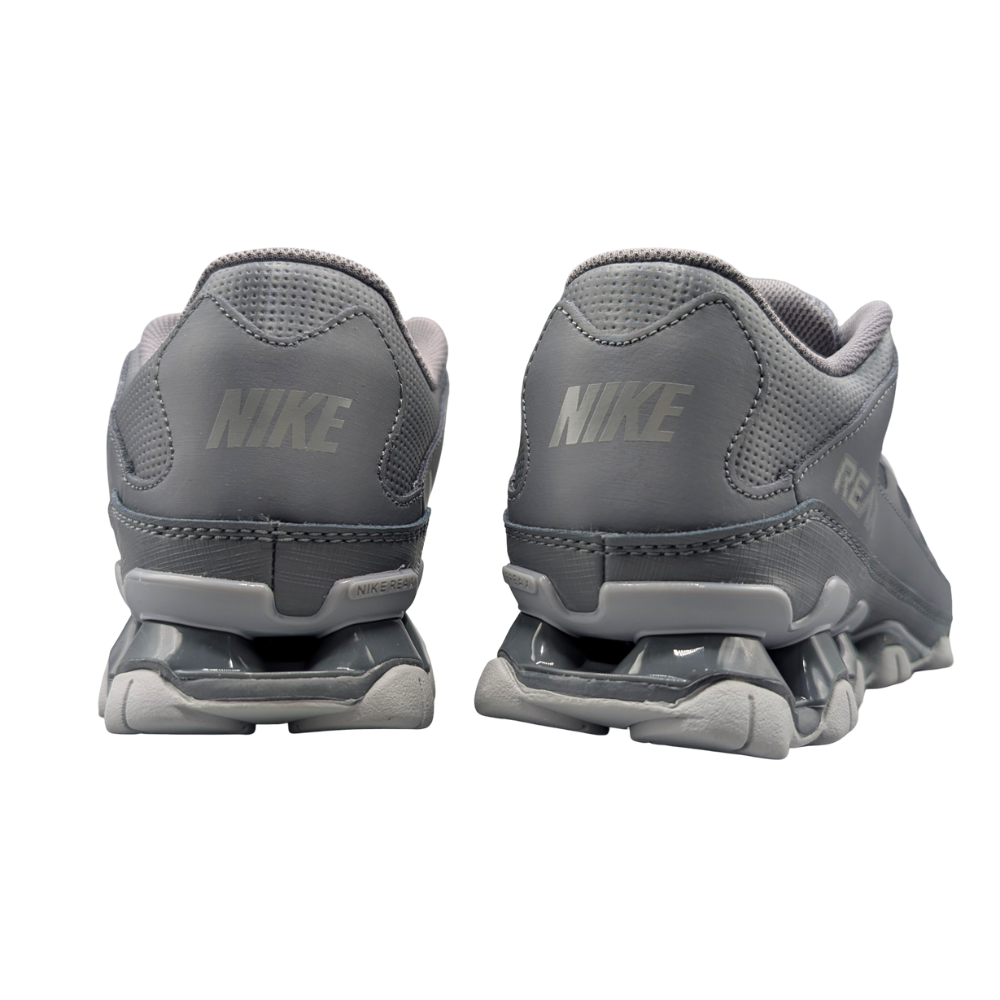 NIKE REAX 8 TR